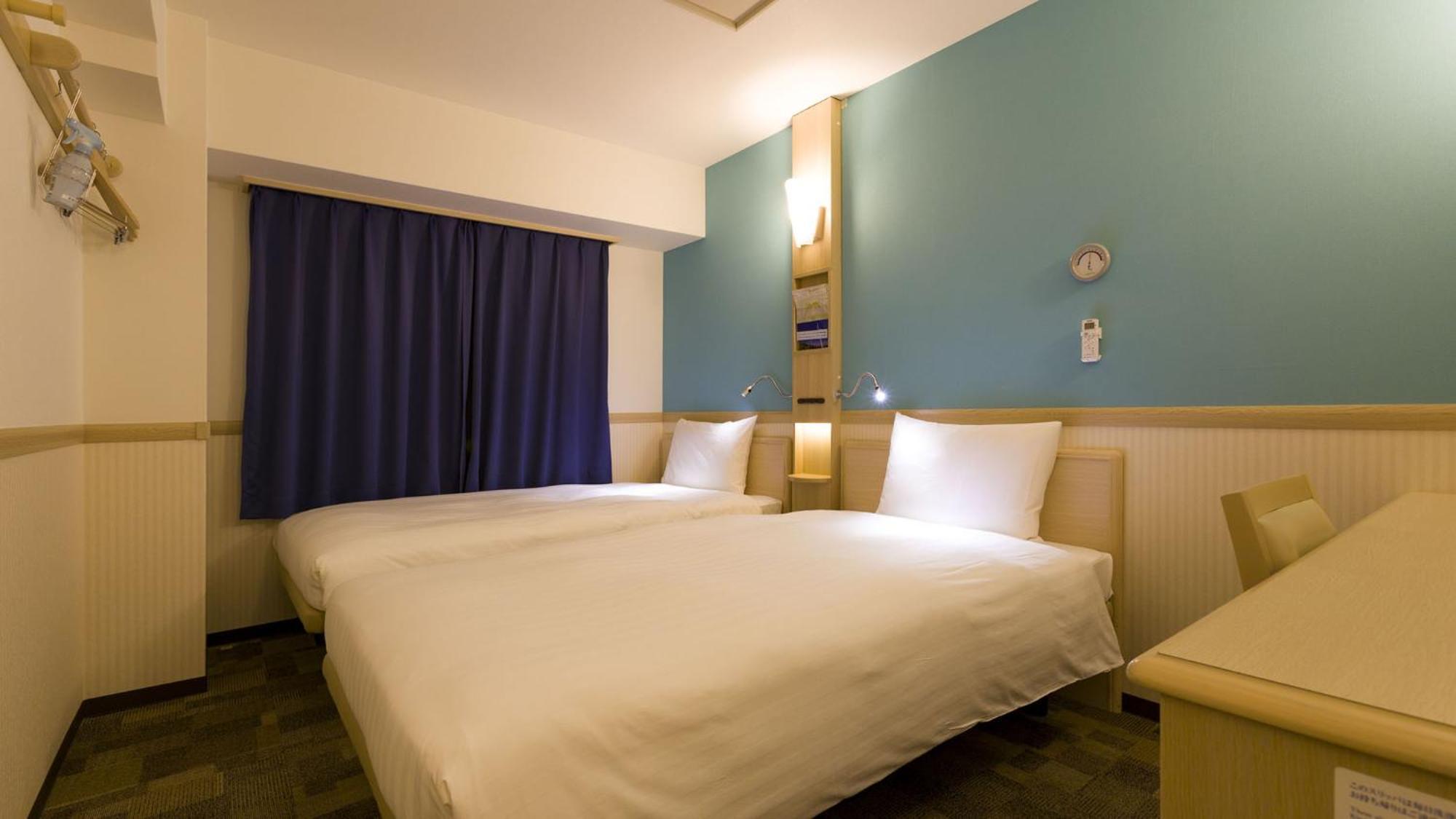 Toyoko Inn Marugame Ekimae Номер фото